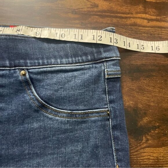 SPANX DISTRESSED SKINNY JEAN tummy control shaping pull on medium wash Small - Picture 11 of 13